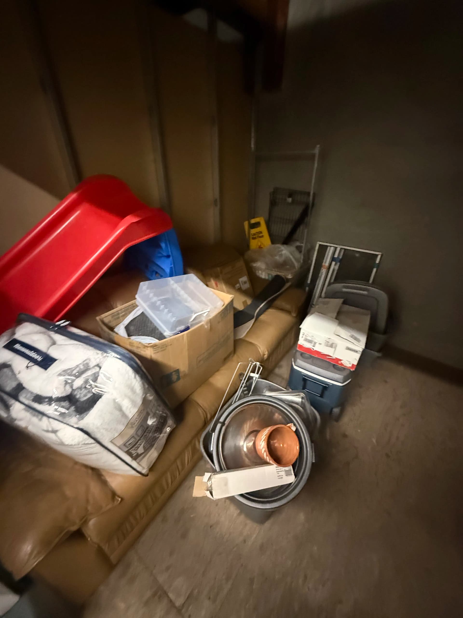 Storage Unit Cleanout Done Right in Inglewood image