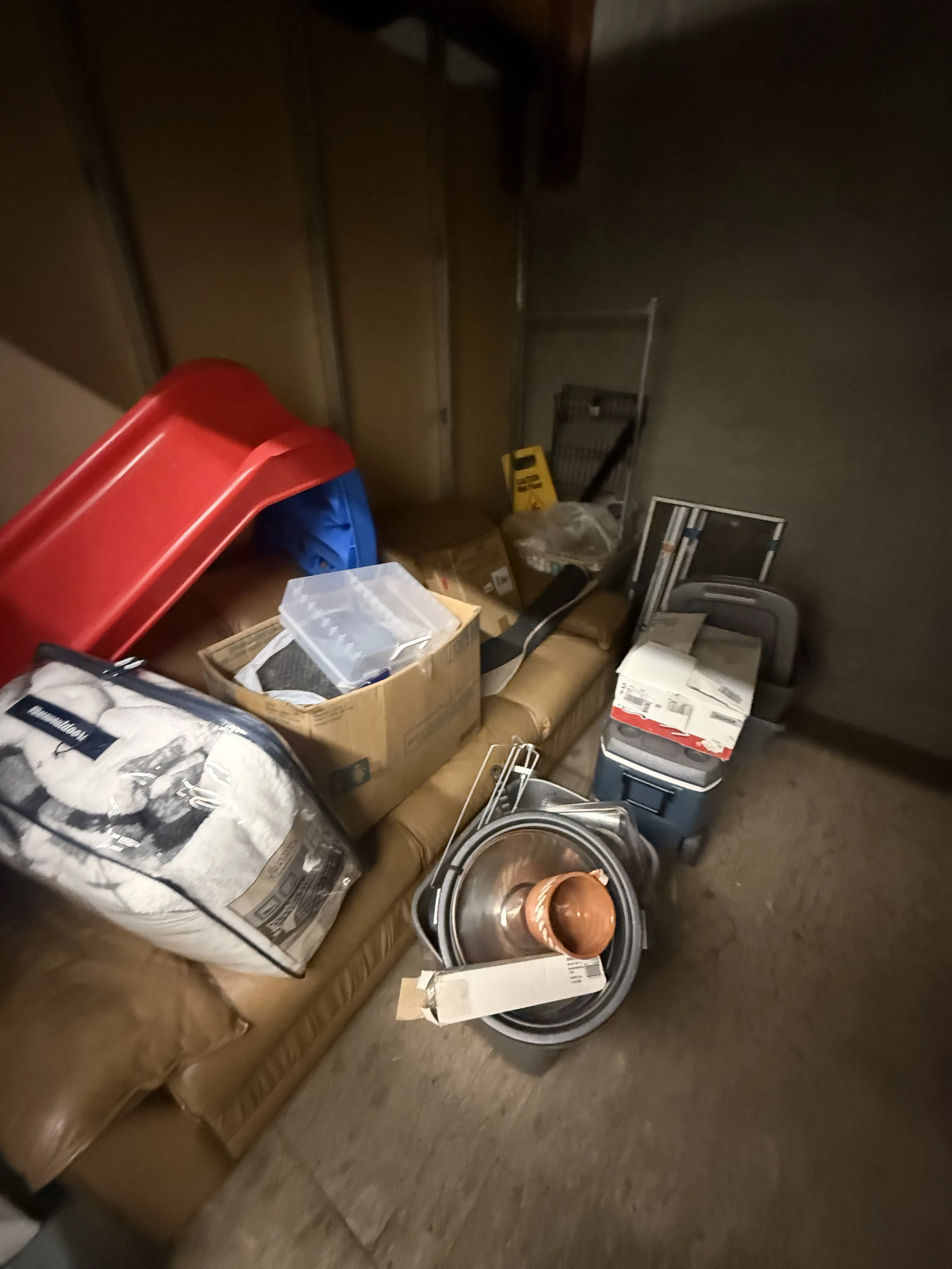 Project Storage Unit Cleanout Done Right in Inglewood image