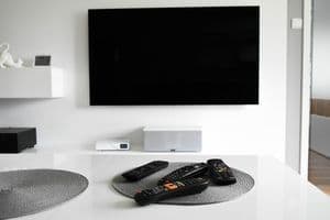 Blog post How Do I Safely Dispose of Old Electronics in Los Angeles? image