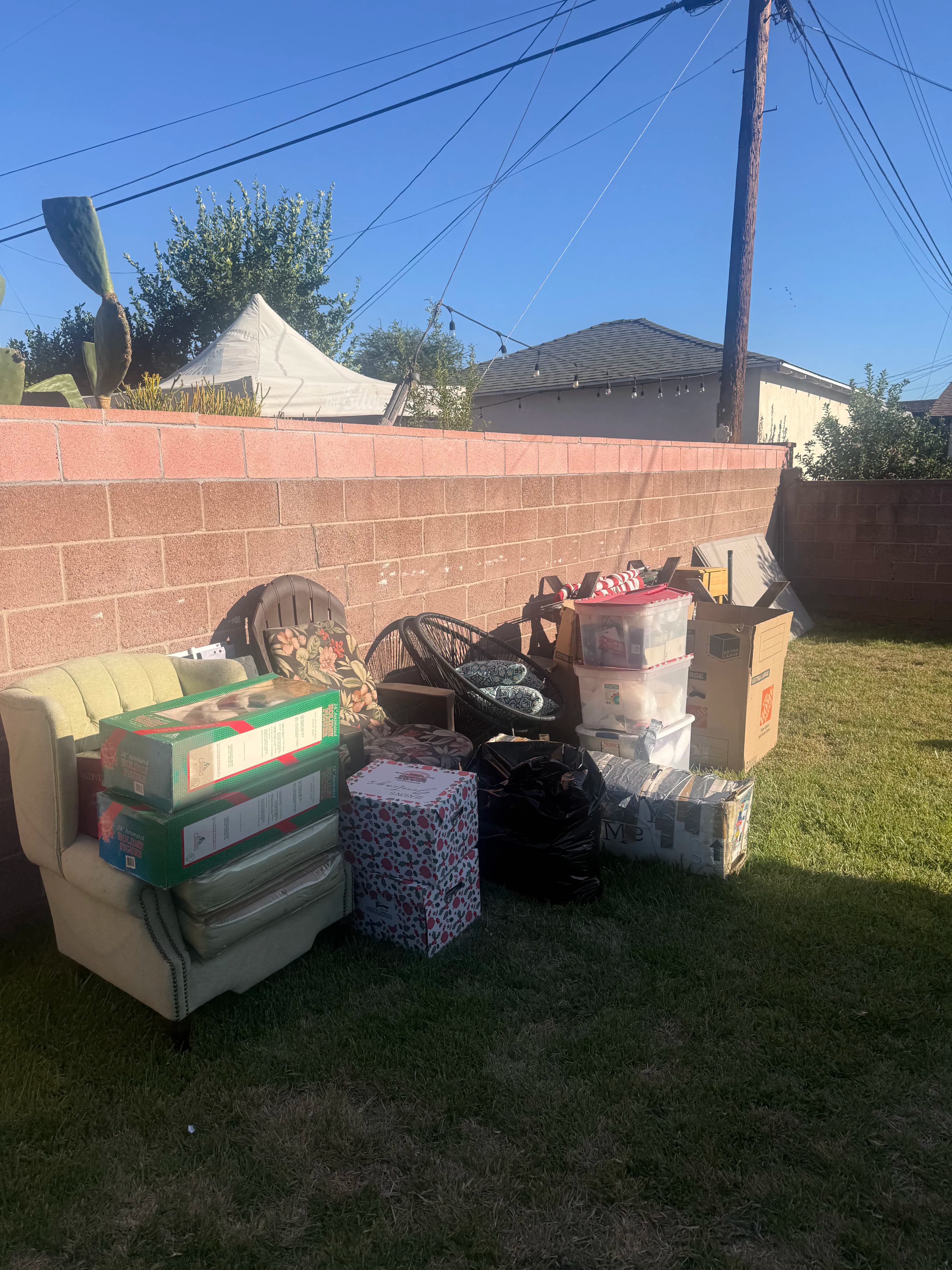 Project Backyard Junk Removal Done Right in Whittier image