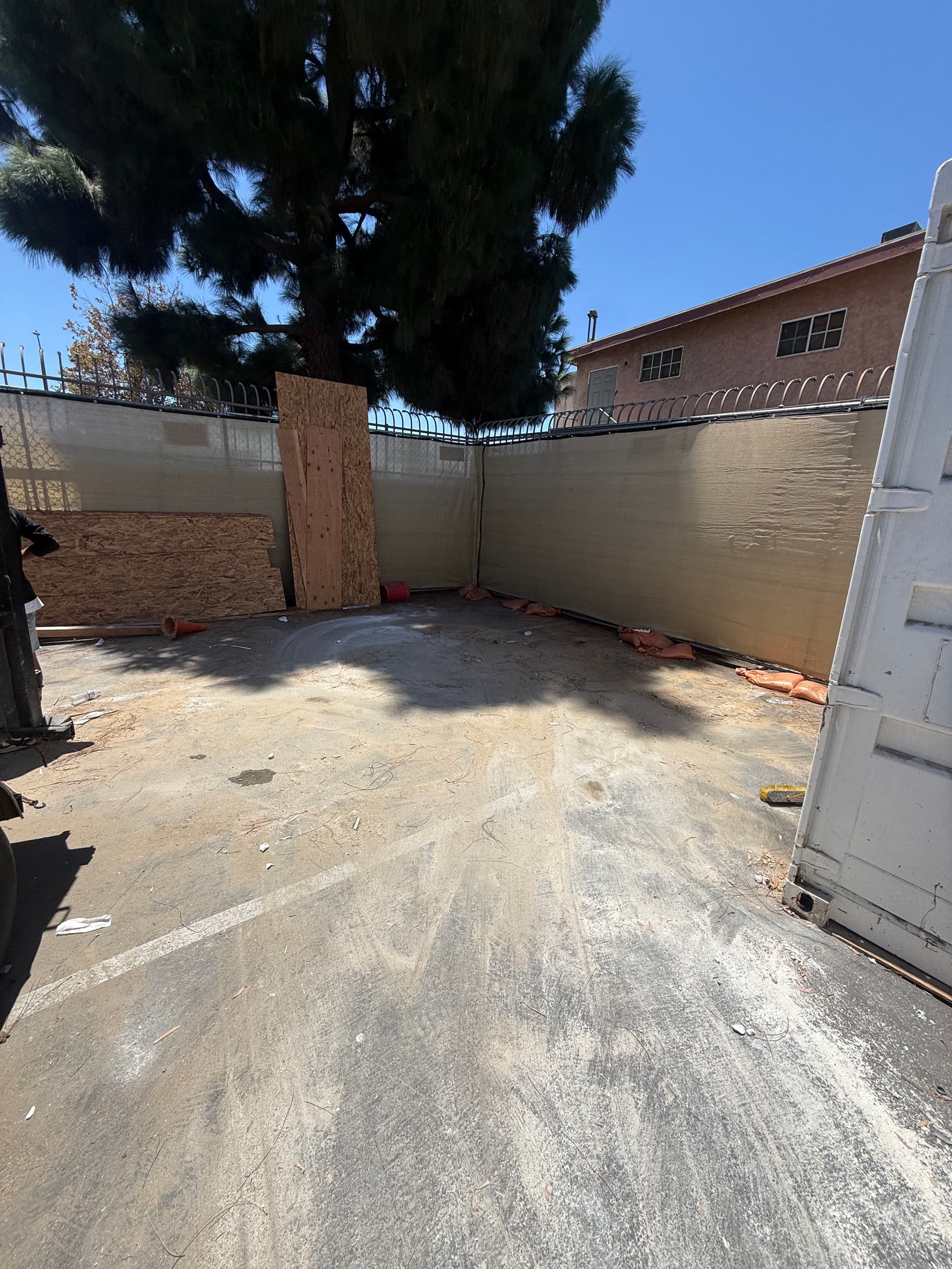 Gallery photos for Construction Debris Hauled Out in Garden Grove: Image #1