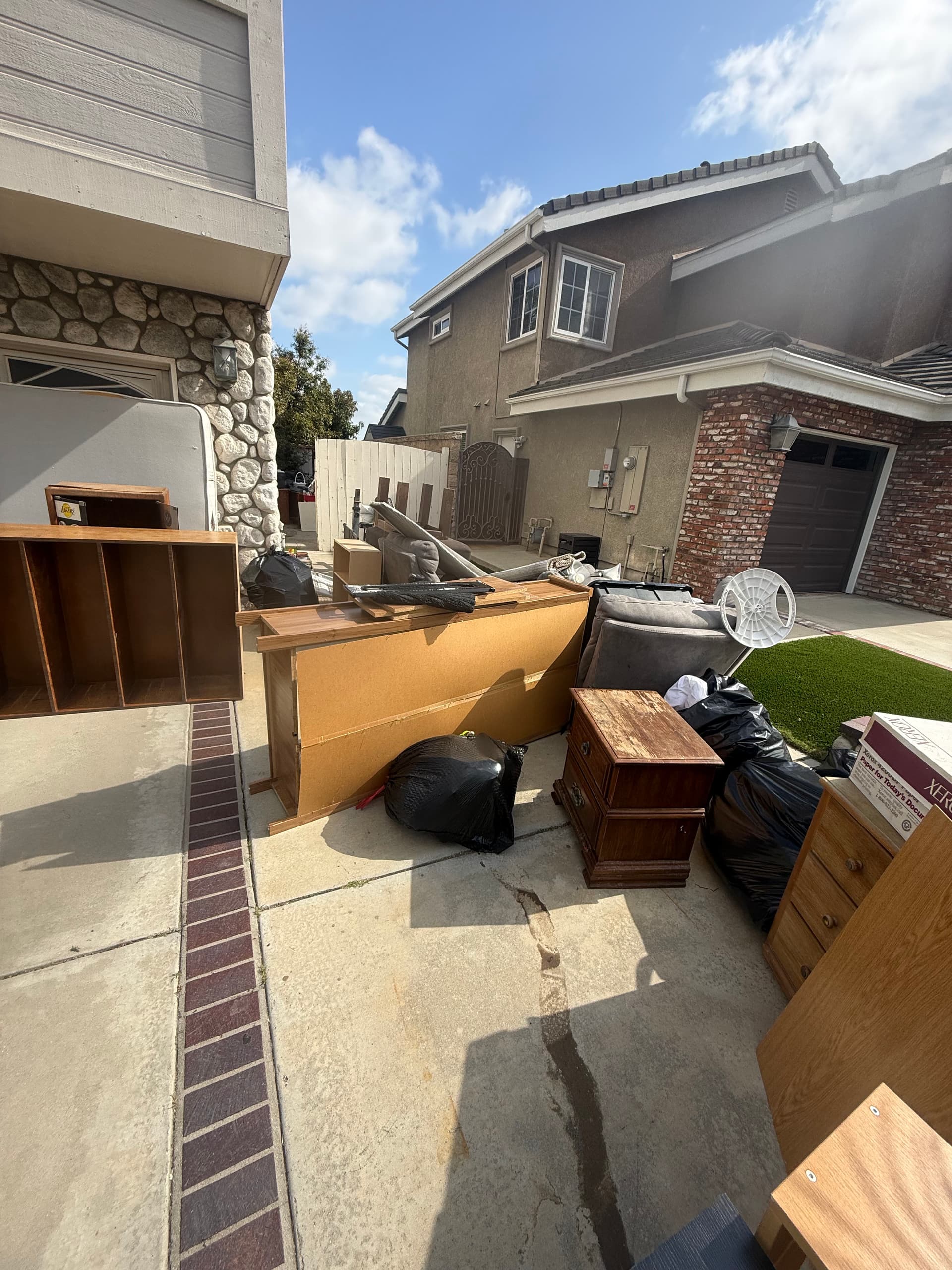 Full House Cleanout Completed in Huntington Beach image