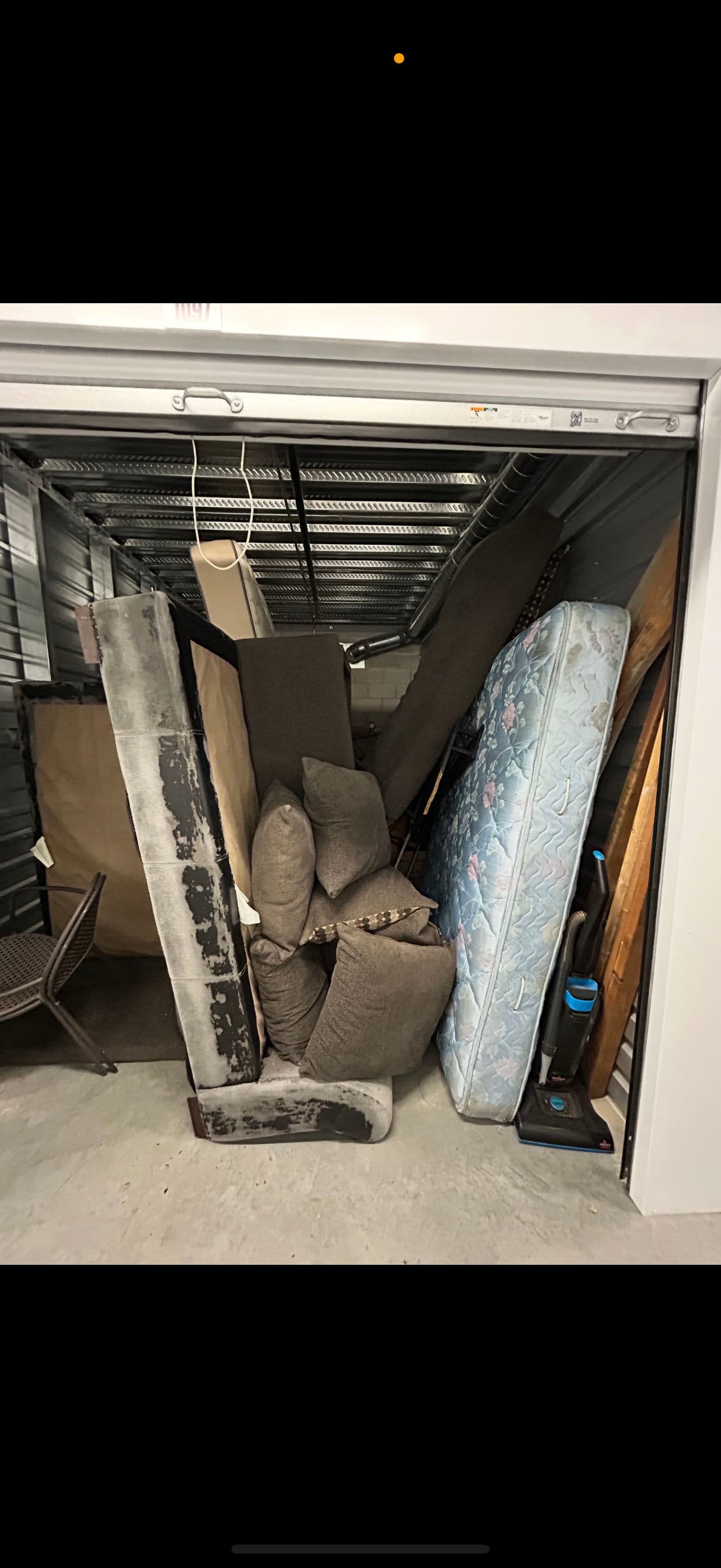 Project Storage Clean-Out Success in Paramount image