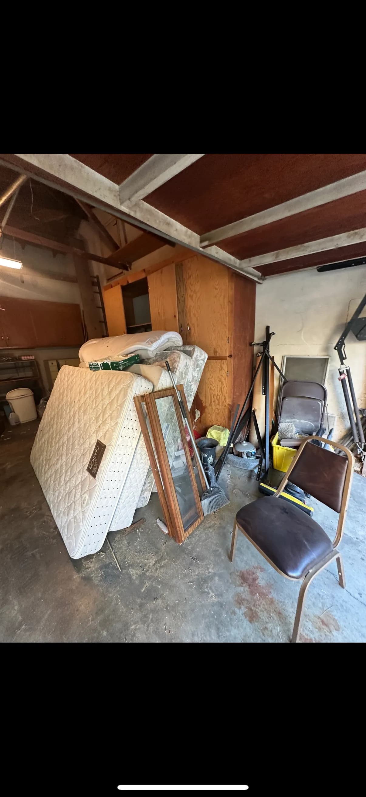 Garage Cleanout in Whittier Clears Out Years of Clutter image