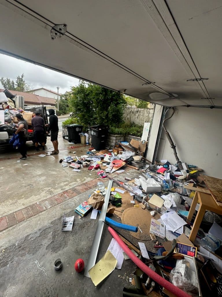 Gallery photos for Garage Makeover Success in Long Beach with Roa: Image #1