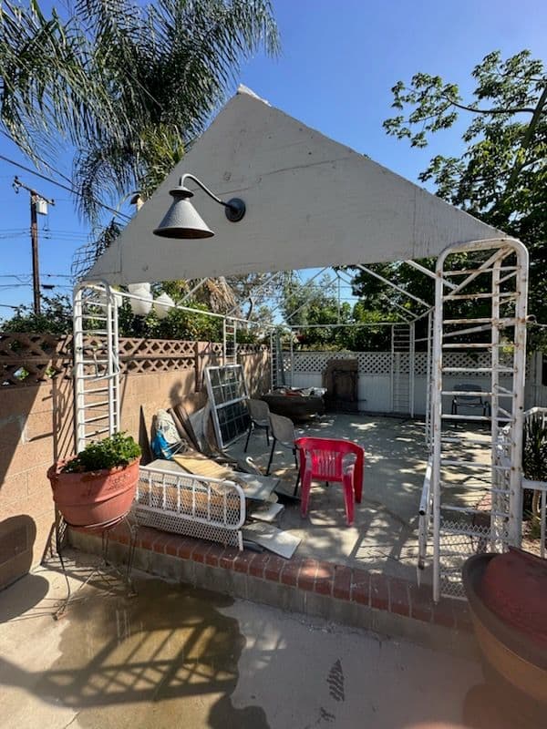 Gallery photos for Transforming Cluttered Spaces in Downey CA: Image #1