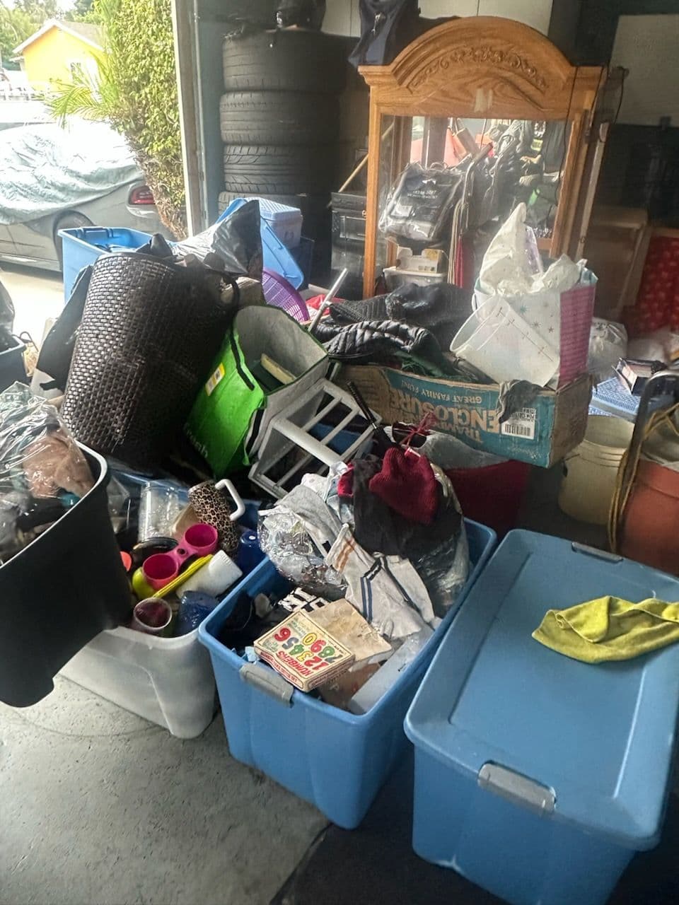 Gallery photos for Transform Your Garage Clear the Clutter: Image #1
