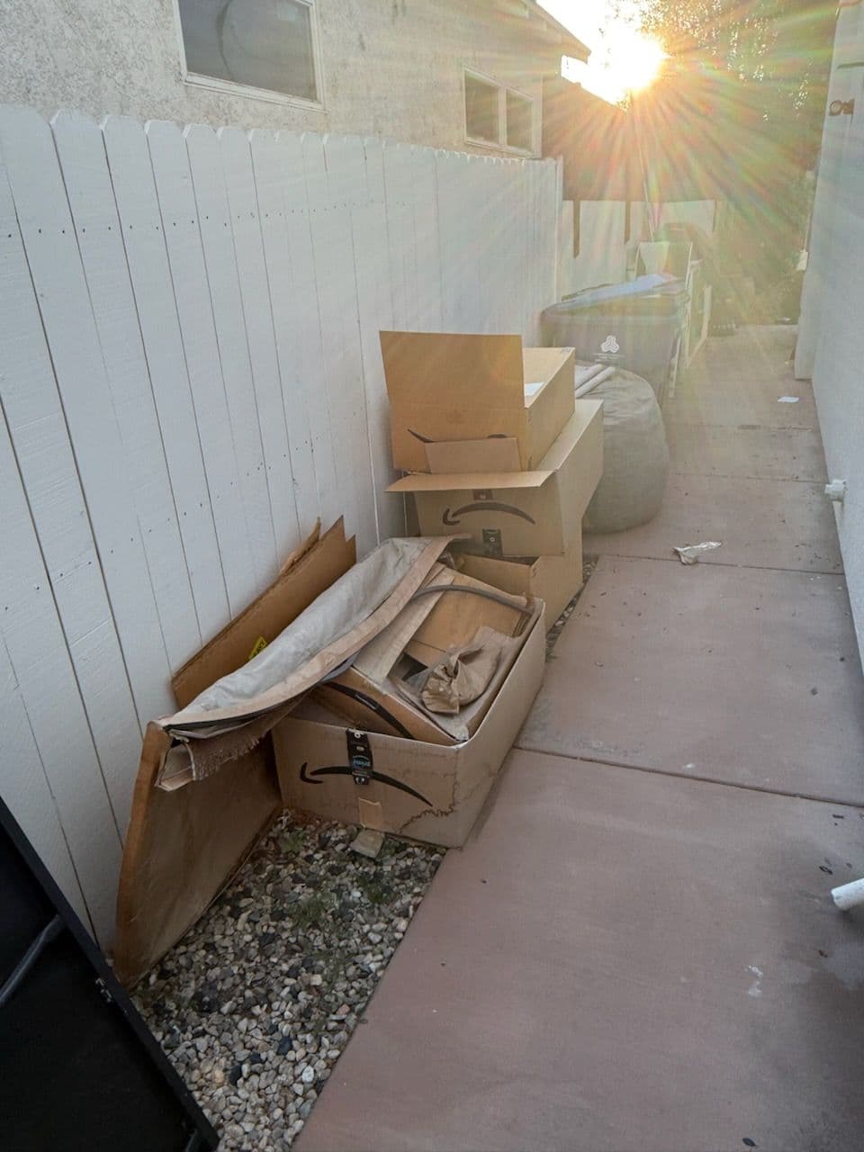 Gallery photos for Studio City Junk Removal Success Tackles Clutter: Image #1