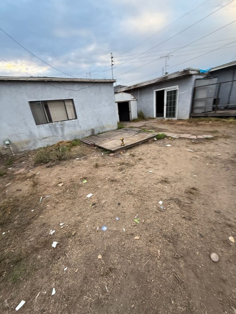 Backyard Cleanup in Torrance image