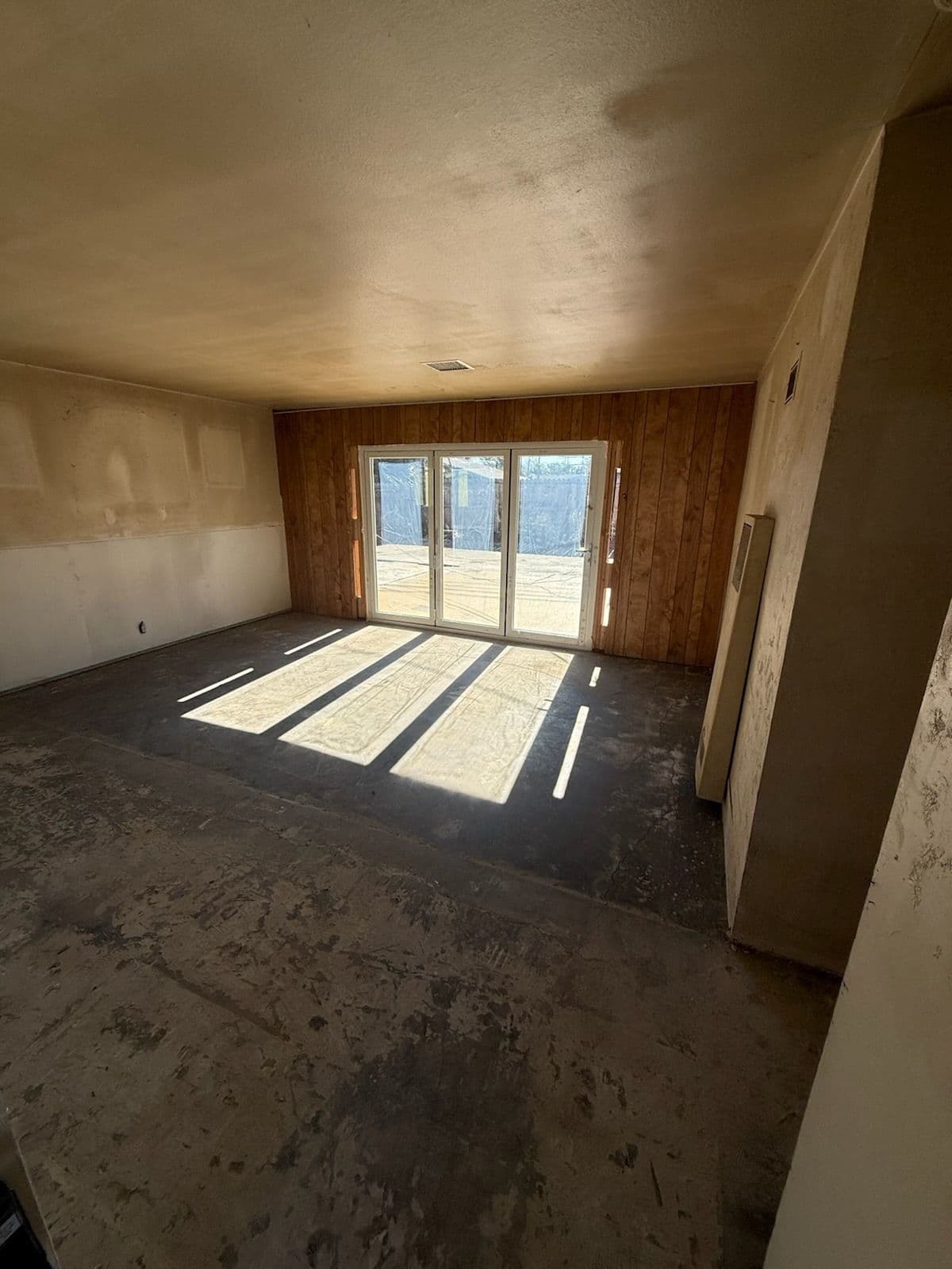 Spacious Room Cleared and Ready for Transformation in Orange County