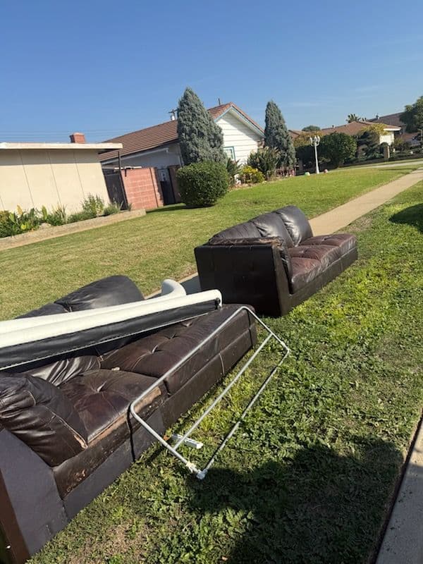 Gallery photos for Effortless Sofa Removal in West Covina: Image #1