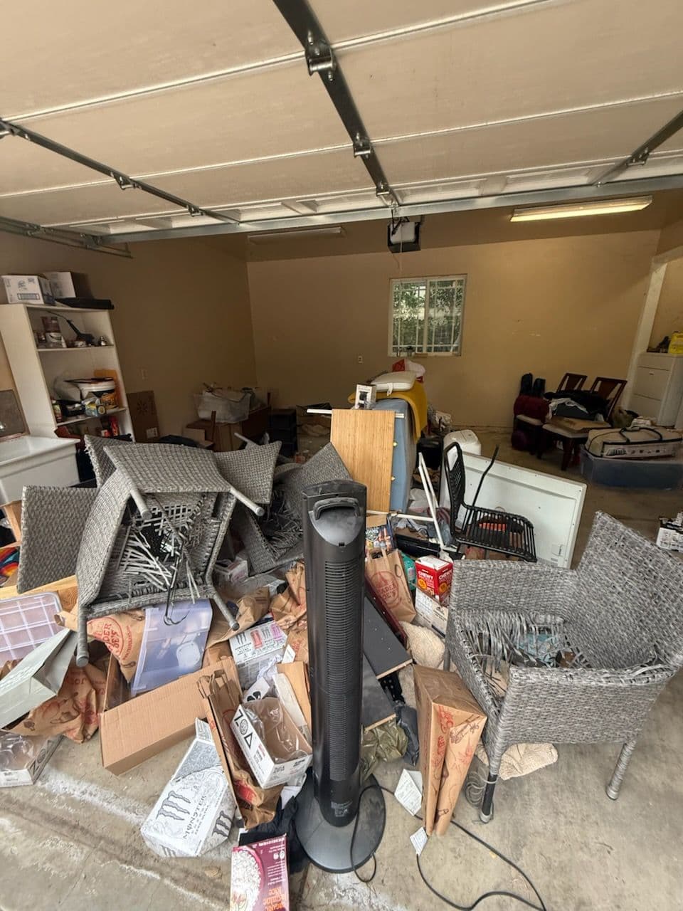Gallery photos for Garage Cleanout Success in Pasadena: Image #1