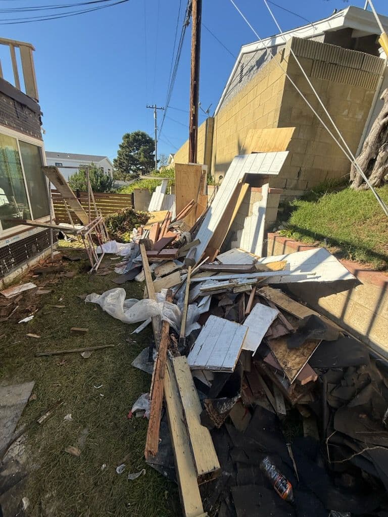 Backyard Cleanup in Torrance CA