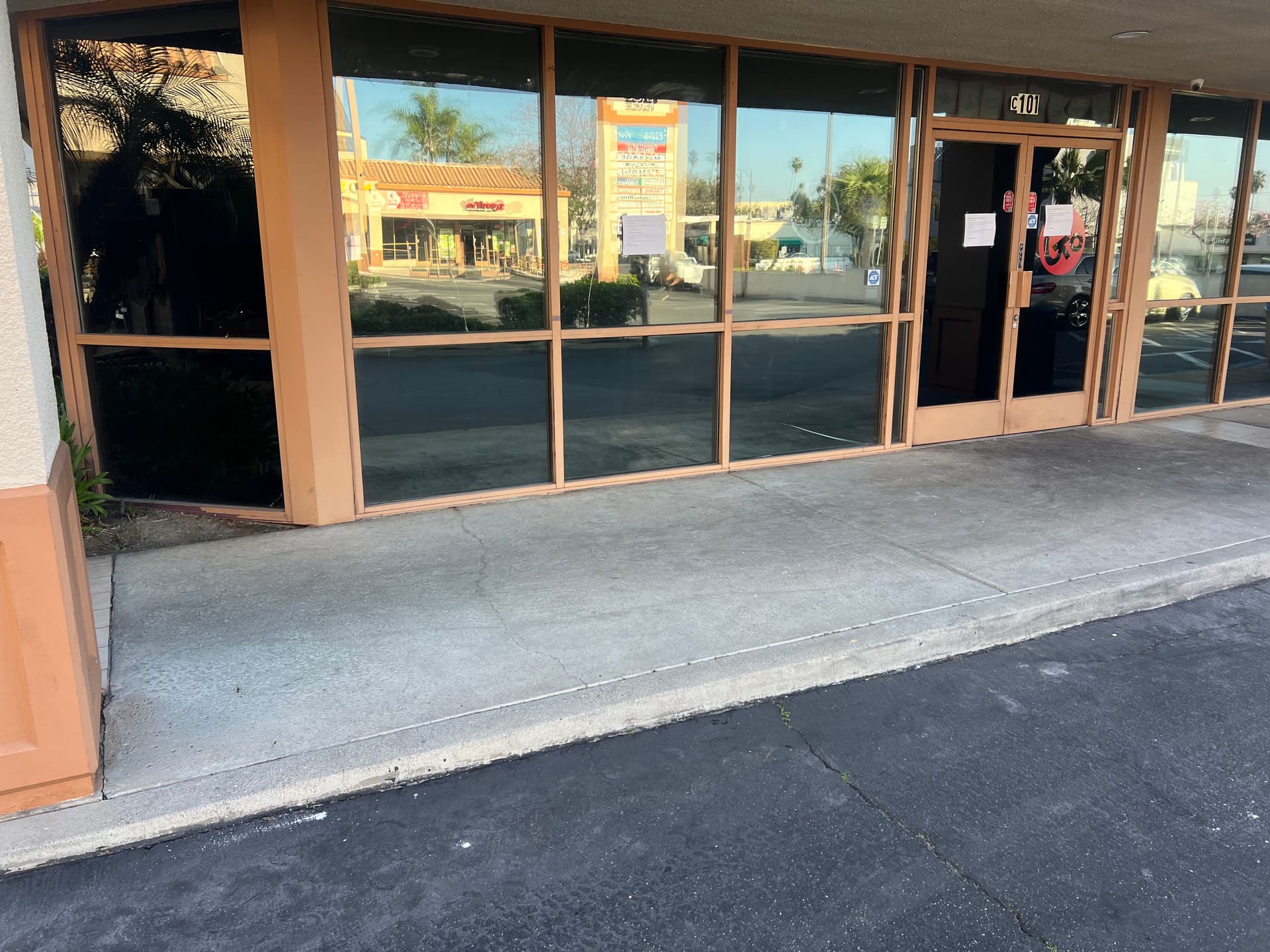 Gallery photos for Exceptional Junk Removal in Pasadena: Image #1