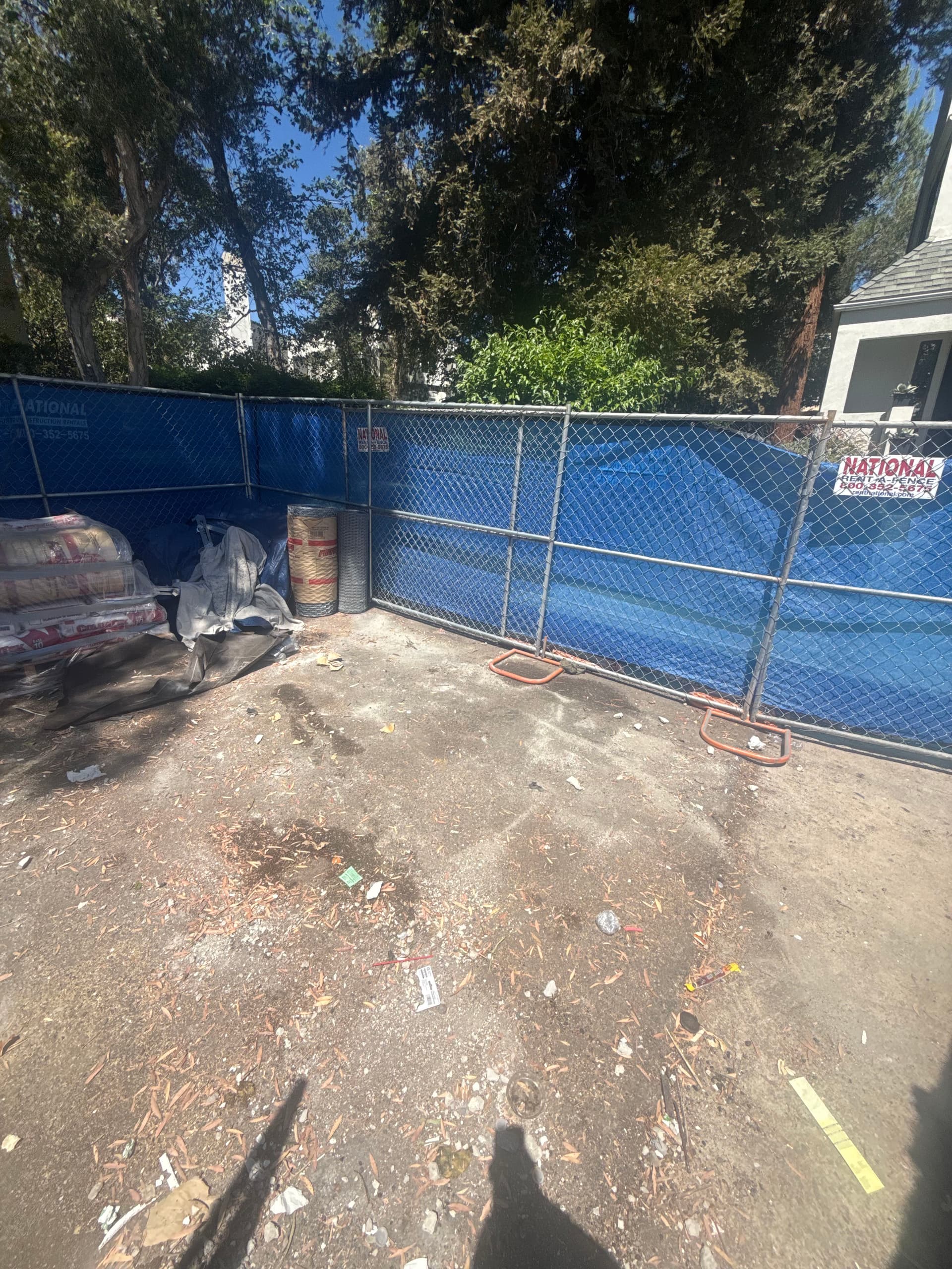Gallery photos for Construction Debris Removal Keeping Orange Job Sites Moving: Image #1