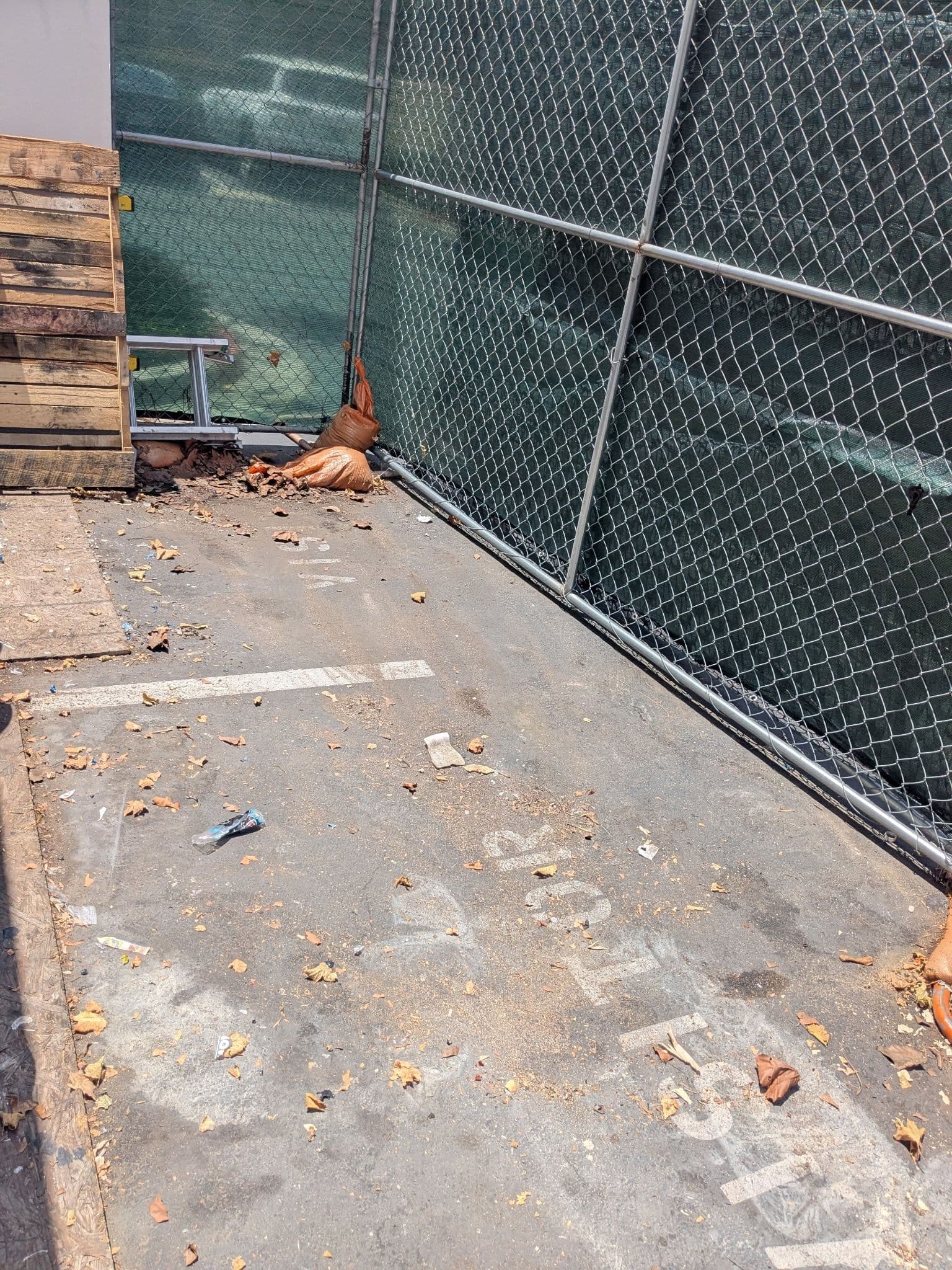 Gallery photos for Construction Debris Hauled Away in Newport Beach: Image #1